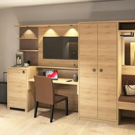 夏洛特酒店 酒店 4*