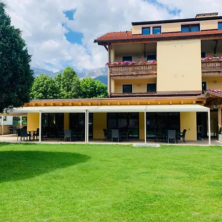 Charlotte 4* Innsbruck